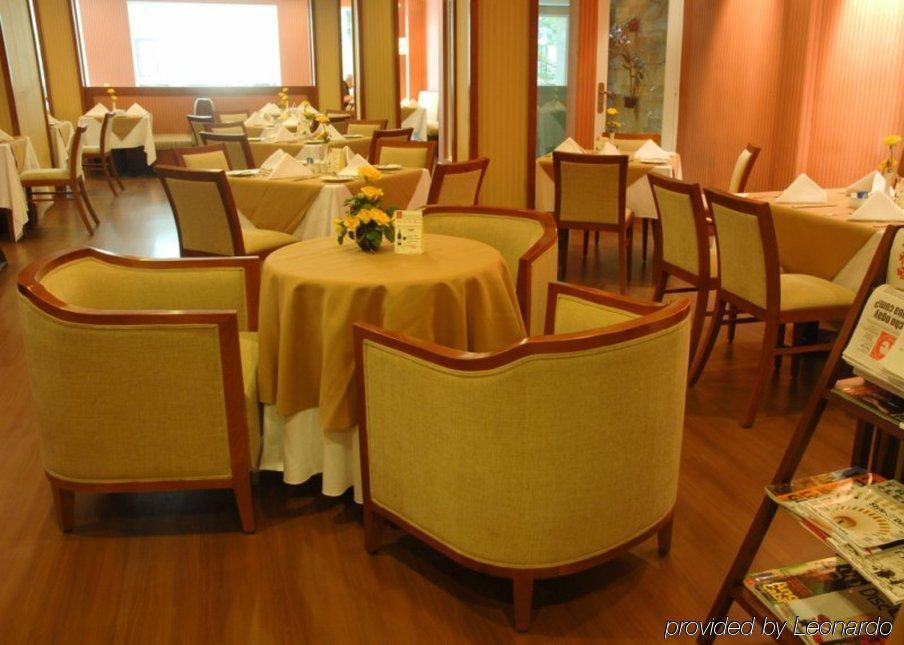 Catina Saigon Hotel Ho Şi Min Restaurant foto